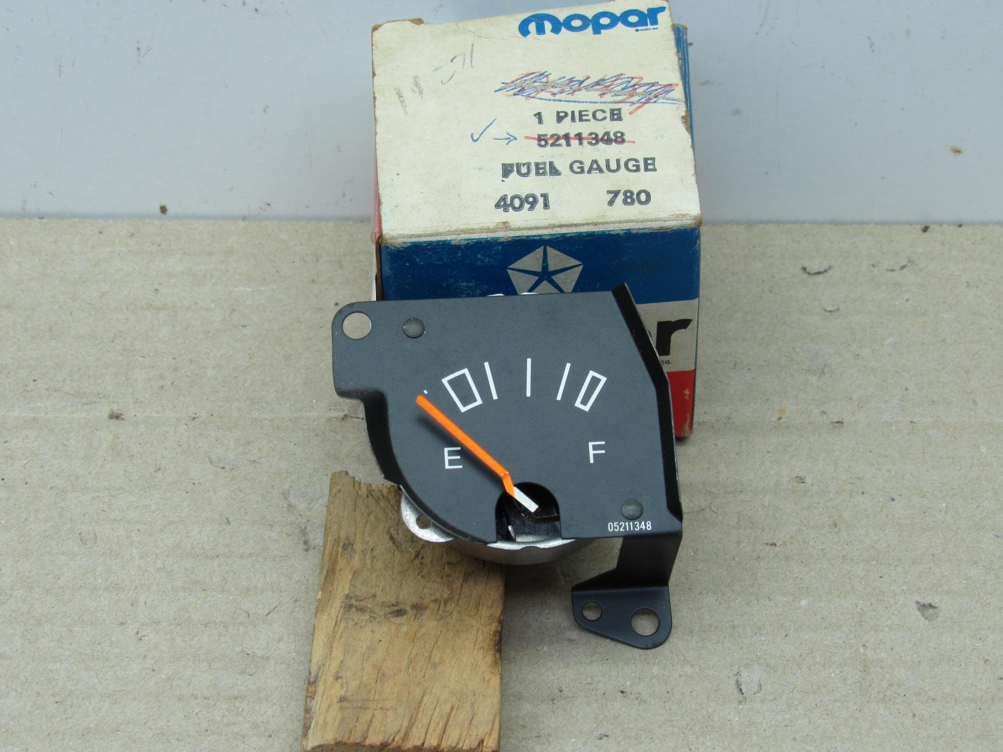 Fuel Gauge L Body Nos Ships Free To Lower