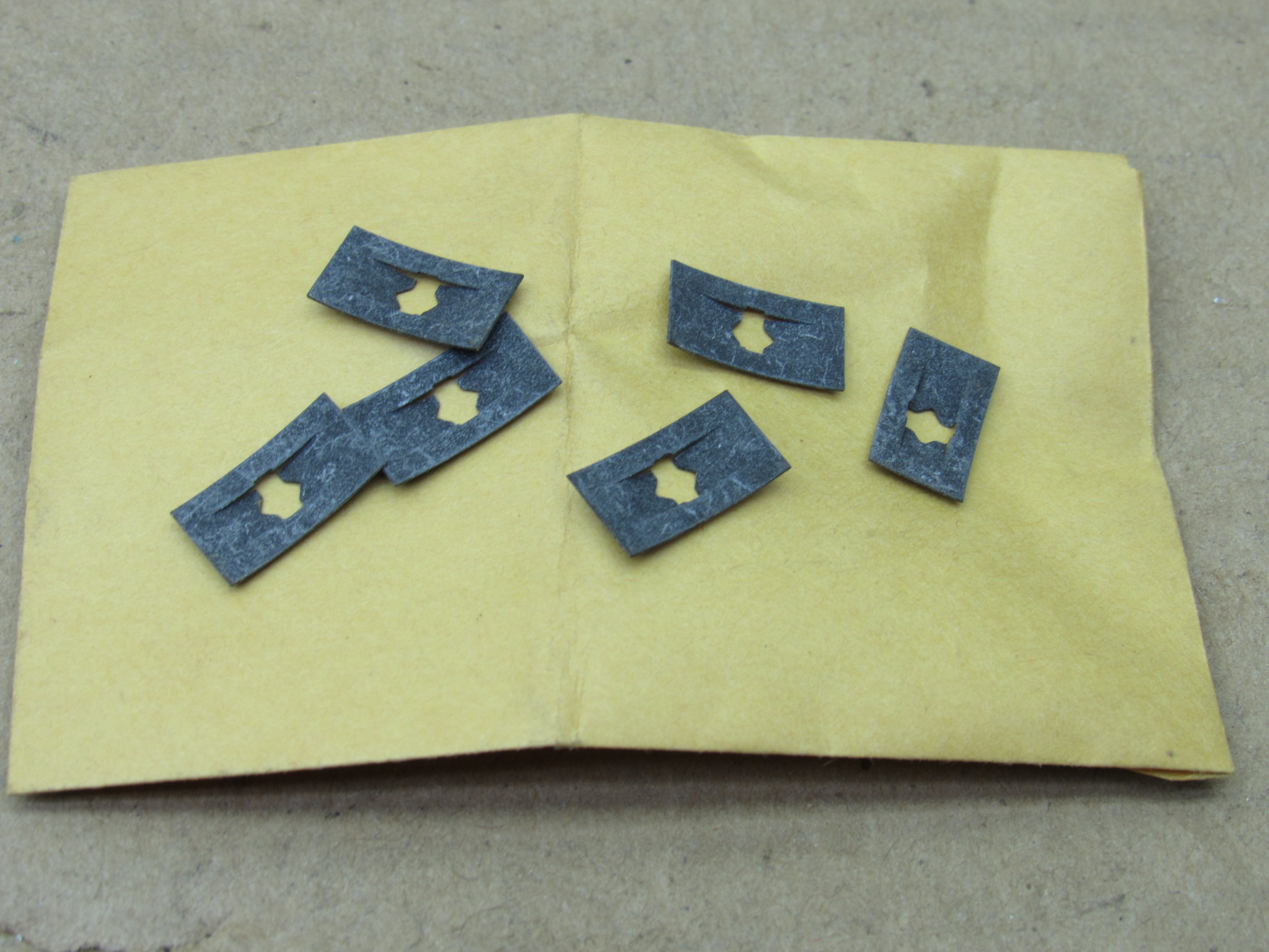 Horn Switch# 3620872 - 3-Spoke - A - B - C - Body - 1971-72 - NOS - SHIPS FREE TO LOWER 48 - Image 2