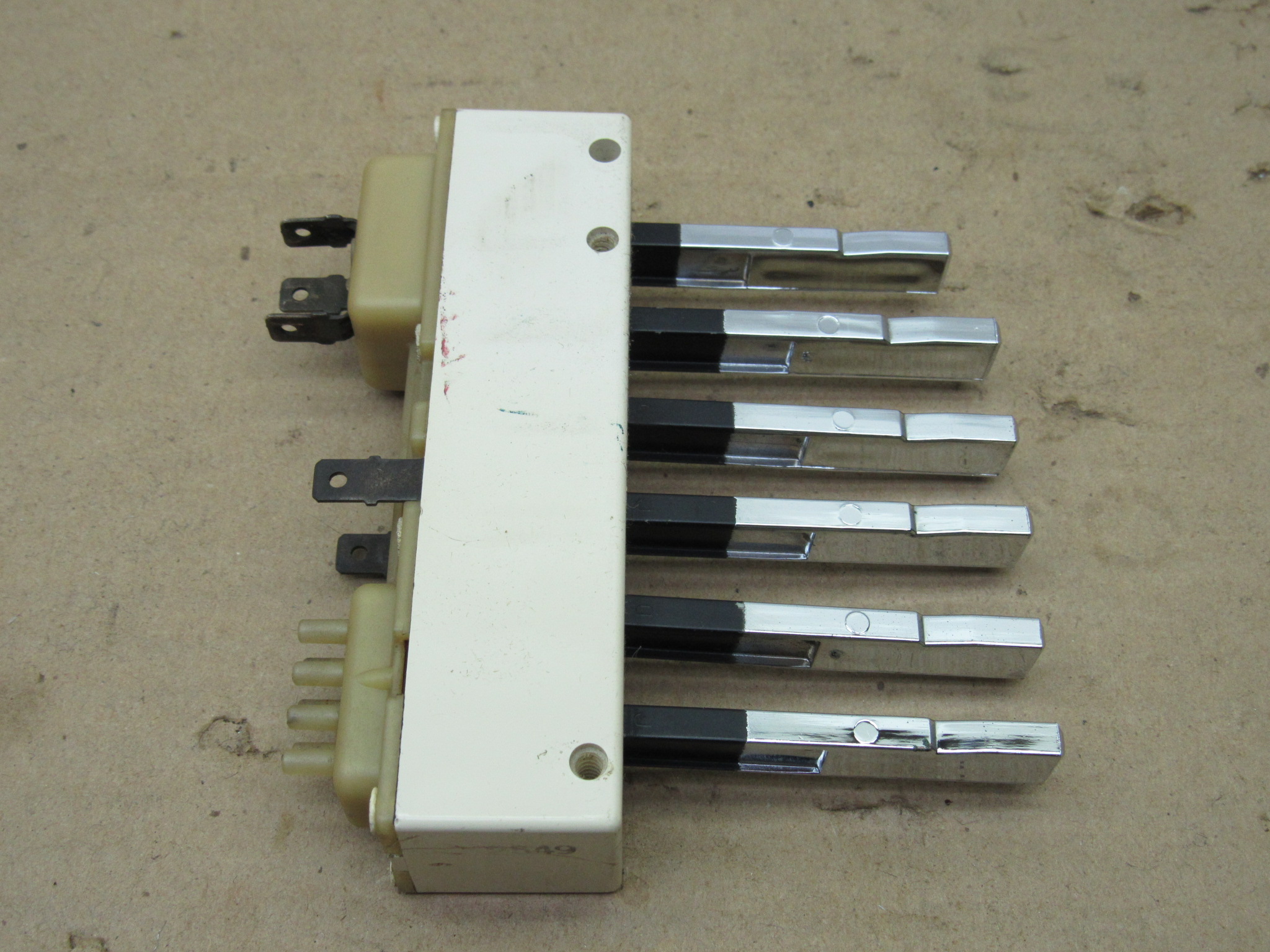 A/C and Heater Push Button Switch# 3847512 - L - K - Body - 1980-89 - NOS - SHIPS FREE TO LOWER 48 - Image 4