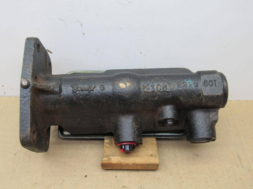 Master Cylinder Pkg w/Drum Brakes 2808599 Casting 2225601 Bendix