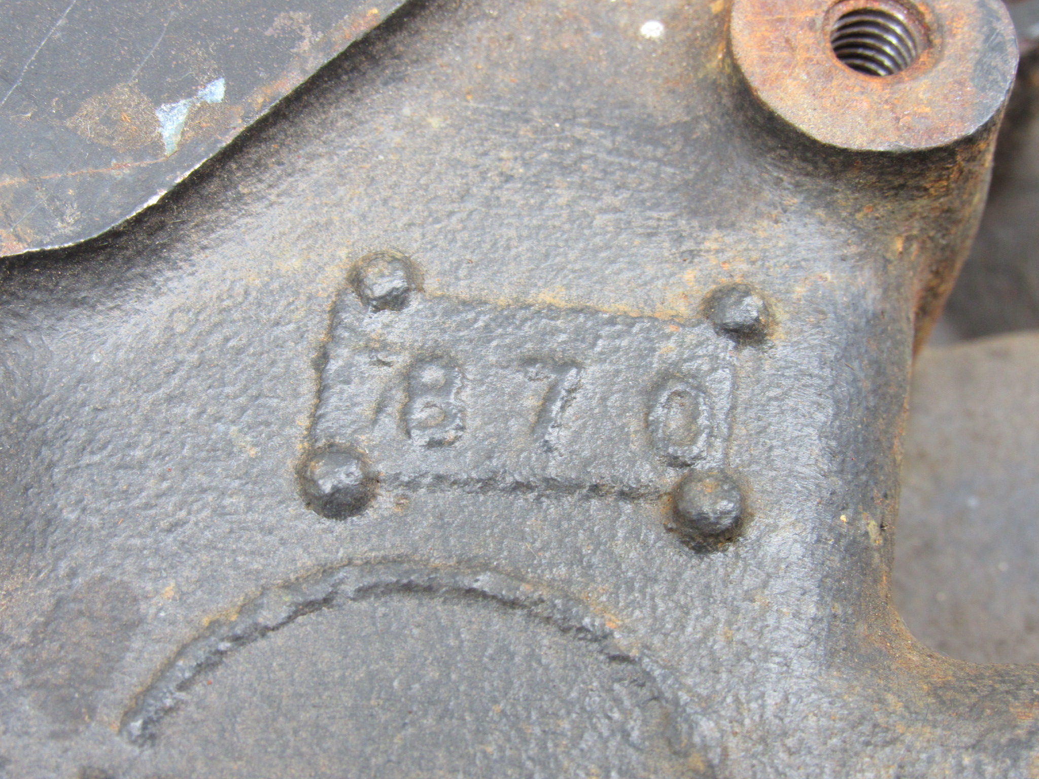 Intake Manifold - Casting# 3512100 - Date 8-7-70 - A - B - E - Body - 340 4 BBL - 1971 - USED - SHIPS FREE TO LOWER 48 - Image 9