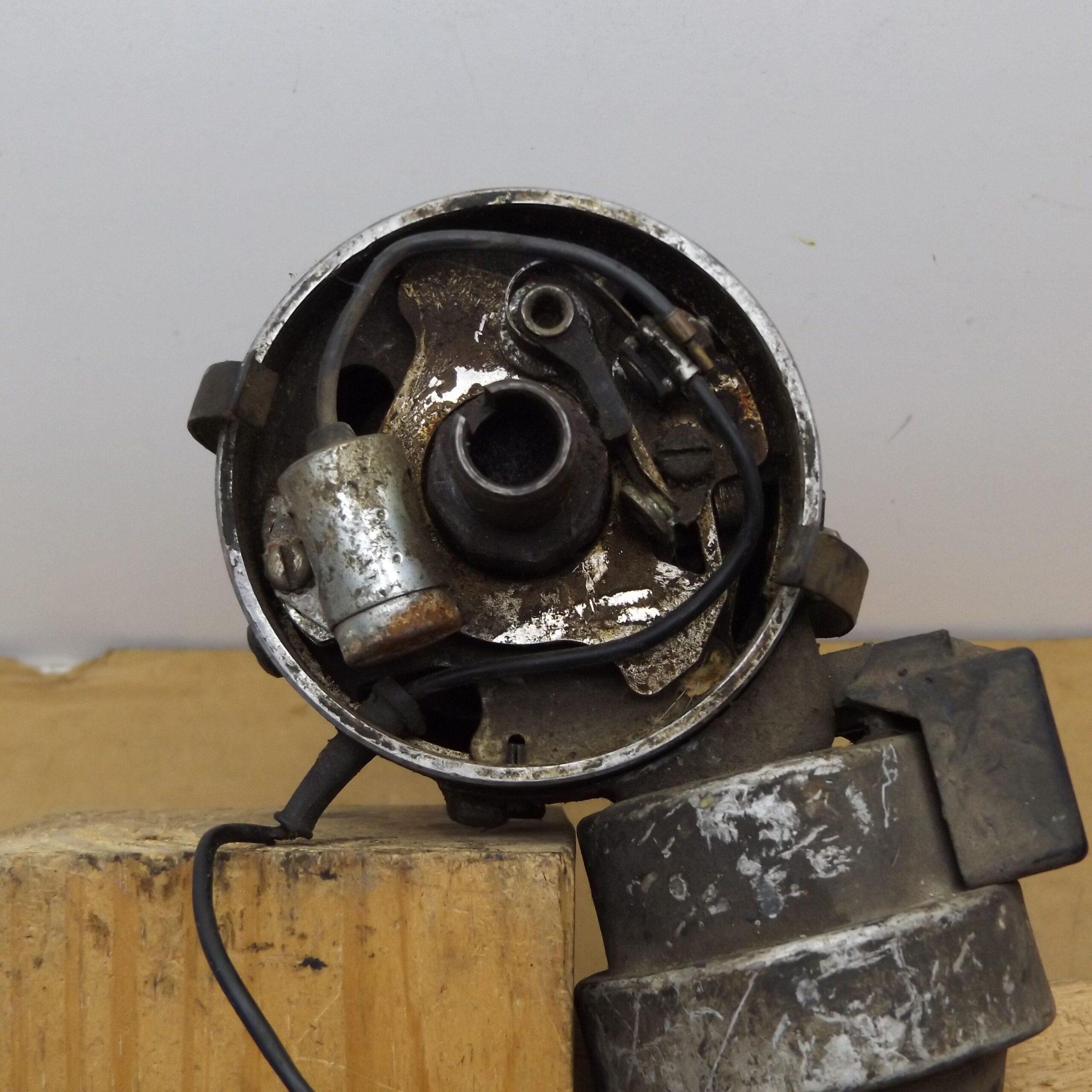 Ignition Distributor# 3438219 - Date 12-0 - Single Point - 440-4 - C - Body - 1970 - USED - SHIPS FREE TO LOWER 48 - Image 2