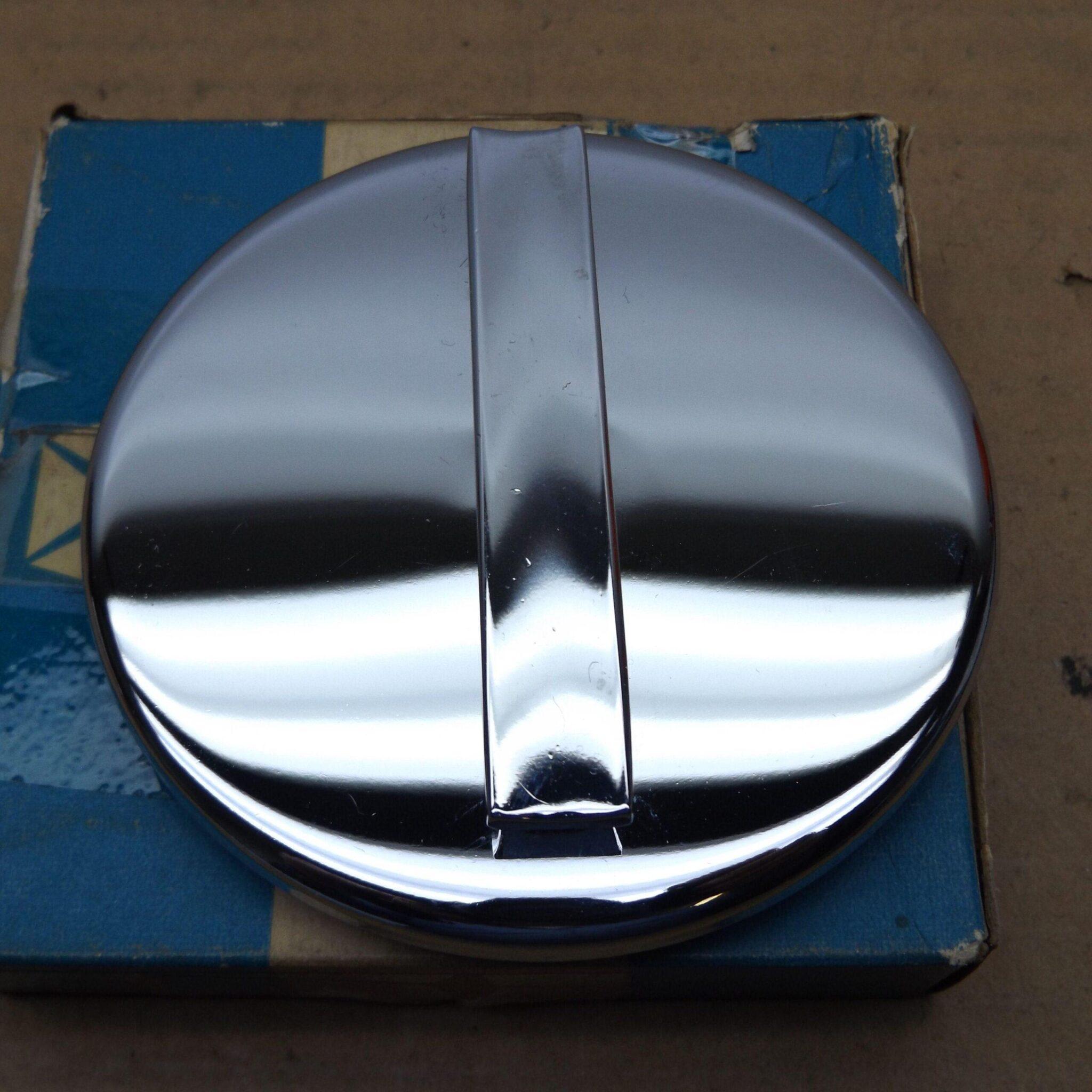 Fuel Filler Tube Cap 2240235 Chrome Suburban 880 Chrysler 196264 NOS SHIPS FREE