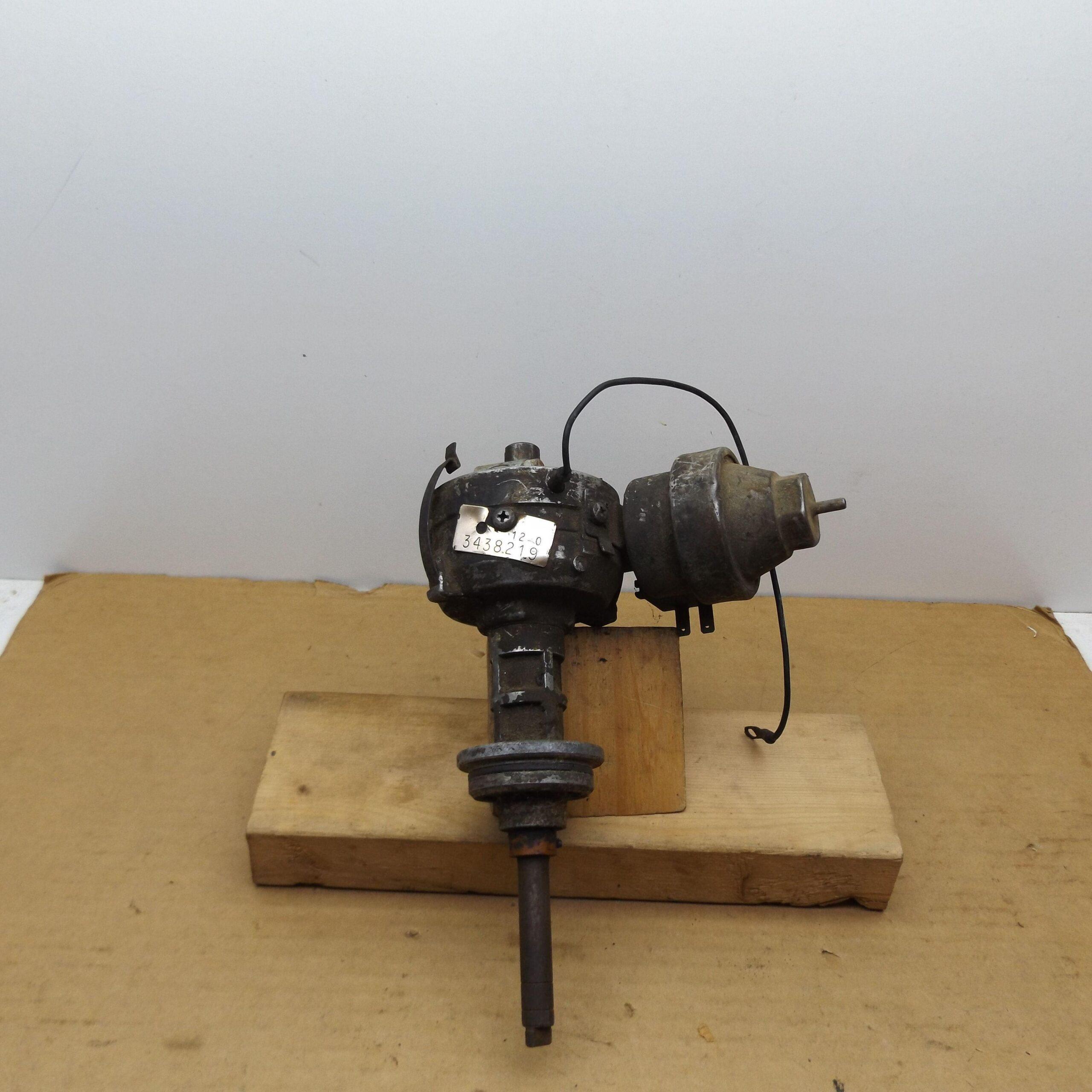 Ignition Distributor# 3438219 - Date 12-0 - Single Point - 440-4 - C - Body - 1970 - USED - SHIPS FREE TO LOWER 48