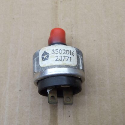 A/C Low Pressure Cut Off Switch# 3502016 - A - B - C - E - Body - 1971-73 - NOS - SHIPS FREE TO LOWER 48 - Image 2