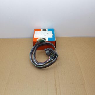 Washer / Wiper Switch# 3747838 - 2-speed - W/Intermittent - W/Tilt - R - Body - 1981-82 - NOS