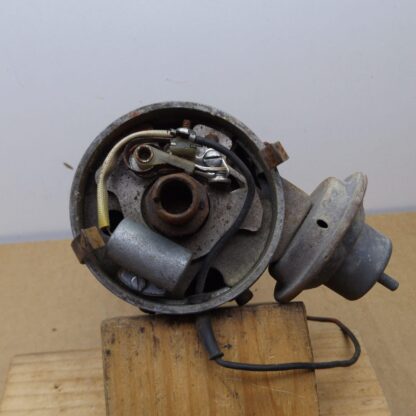 Ignition Distributor# 2444676 - Date 42-4 - Single Point - 361-383 - B - C - Body - Chrysler Built - 1965 -  USED - SHIPS FREE TO LOWER 48 - Image 5