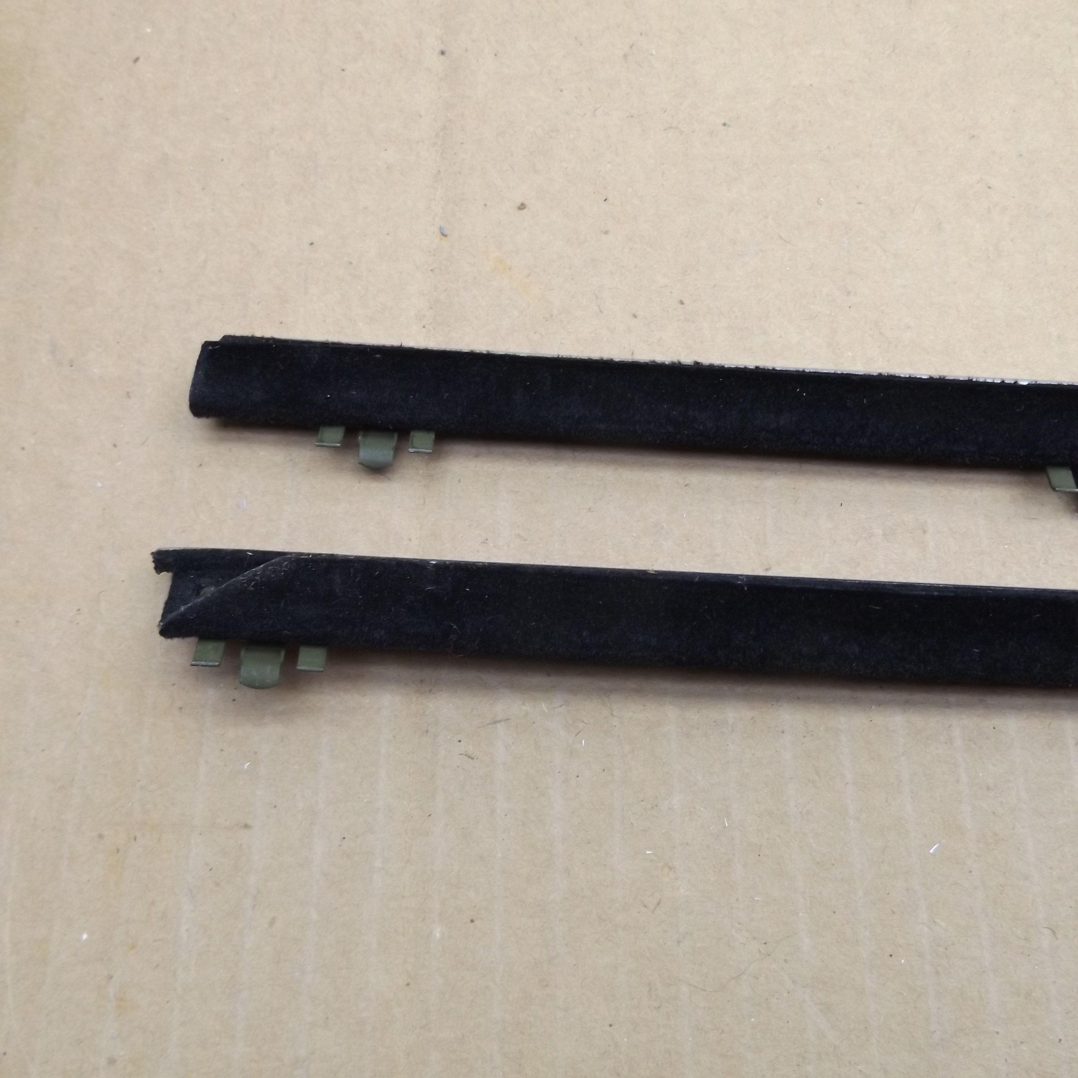 Front Door Outer Window Belt Weatherstrip# 2860046 / 2860047 - Pair - B ...