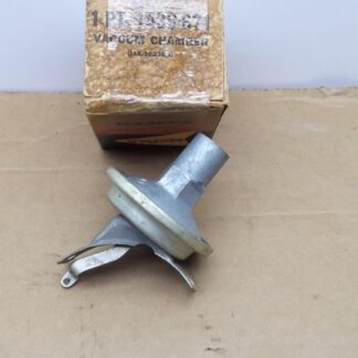Distributor Vacuum Control Assembly# 1439671 - Dual Point - V8 - Dodge - Chrysler - Plymouth - DeSoto - 1951-56 - NOS