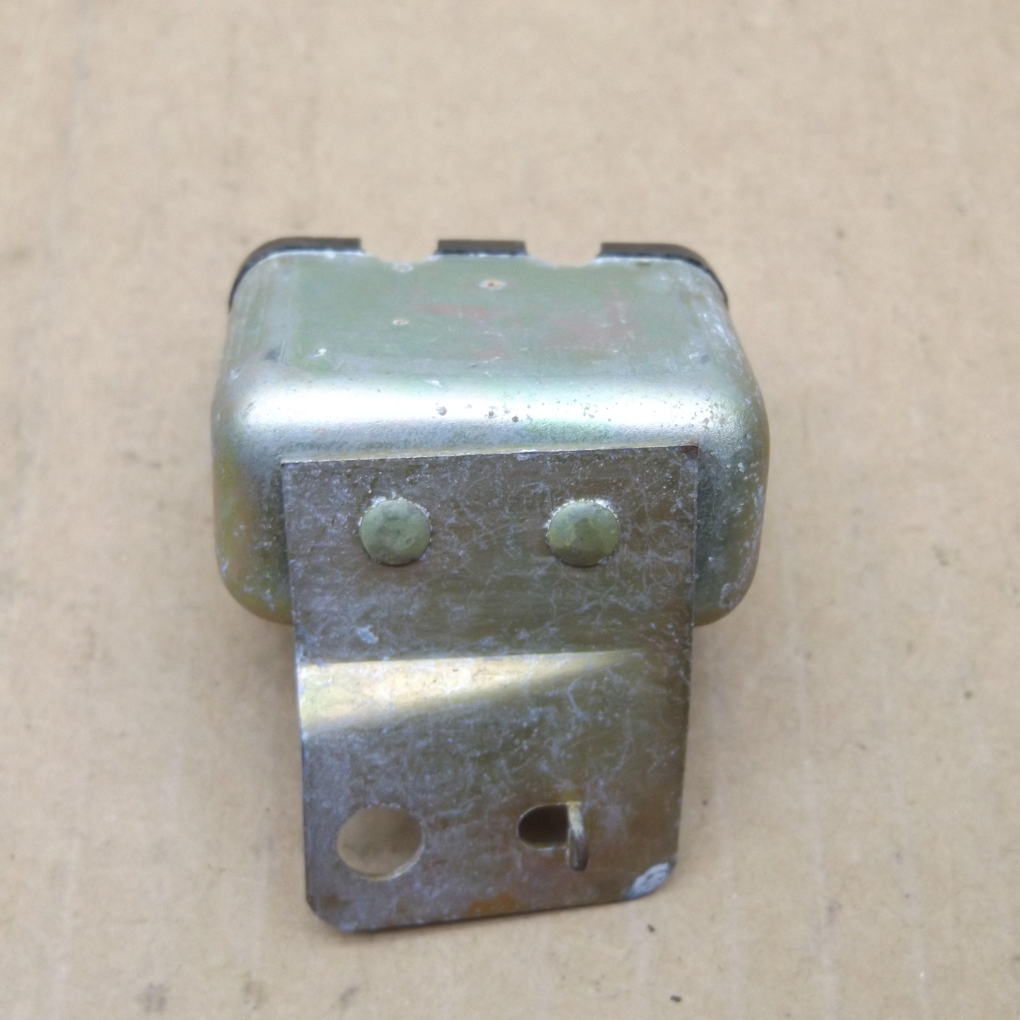 Horn Relay and Bracket# 2822461 - A - B - C - Body - 1967-70 - NOS ...