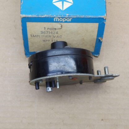 EGR Valve Vacuum Amplifier# 3671424 - A - B - C - E - Body - 1973-75 - NOS - SHIPS FREE TO LOWER 48 - Image 4