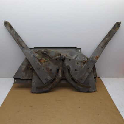 Tailgate Window Regulator# 2251270 - Manual - B - Body - Wagon - 1962-65 - USED - SHIPS FREE TO LOWER 48 - Image 4