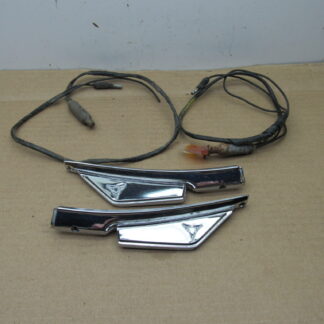 Front Fender Turn Signal Lamp Pkg# 2606868 / 2606869 - Pair - Dodge - Dart GT - 1967 - USED - SHIPS FREE TO LOWER 48