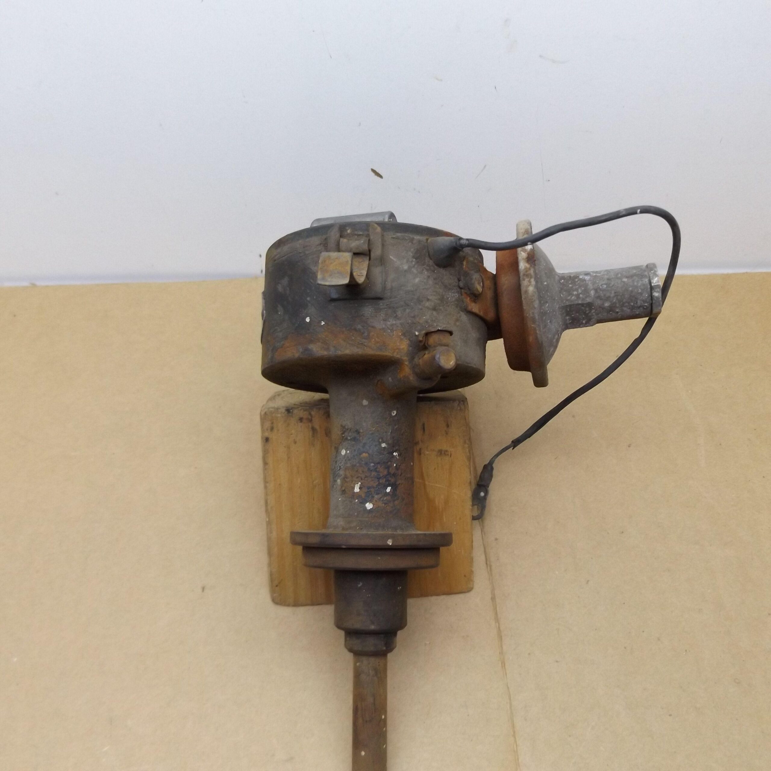 Ignition Distributor# 1842803 IBP-4005B - Single Point - Auto Lite - 325-361-383 V8 - Dodge - DeSoto - 1959 - USED - SHIPS FREE TO LOWER 48 - Image 2