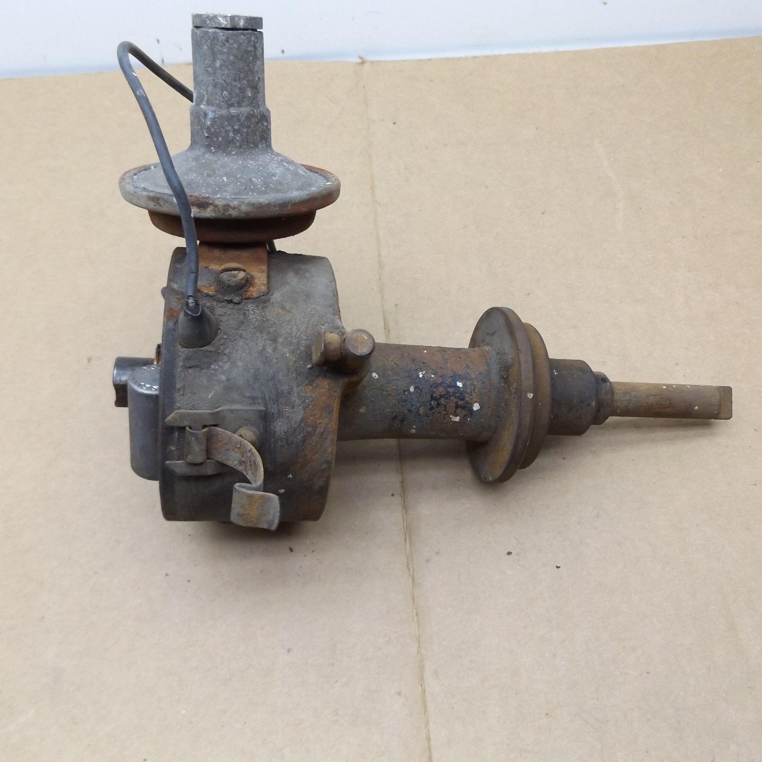 Ignition Distributor# 1842803 IBP-4005B - Single Point - Auto Lite - 325-361-383 V8 - Dodge - DeSoto - 1959 - USED - SHIPS FREE TO LOWER 48 - Image 4