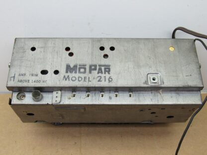 AM Radio# 2291650 - Model 216 - B - Body - Plymouth - 1963 - USED - SHIPS FREE TO LOWER 48 - Image 4