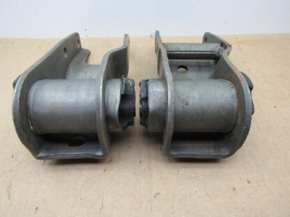 Front Engine Support Insulator# 3642814 / 3642815 - Pair - B - Body - 400 - 440 - 1973-74 - USED - SHIPS FREE TO LOWER 48 - Image 4