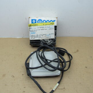 Dome Lamp Assy# 3593728 - Dodge - Plymouth - Chrysler - Passenger Car - 1976-93 - Dodge Truck - Club Cab - 1979-87 - NOS - SHIPS FREE TO LOWER 48
