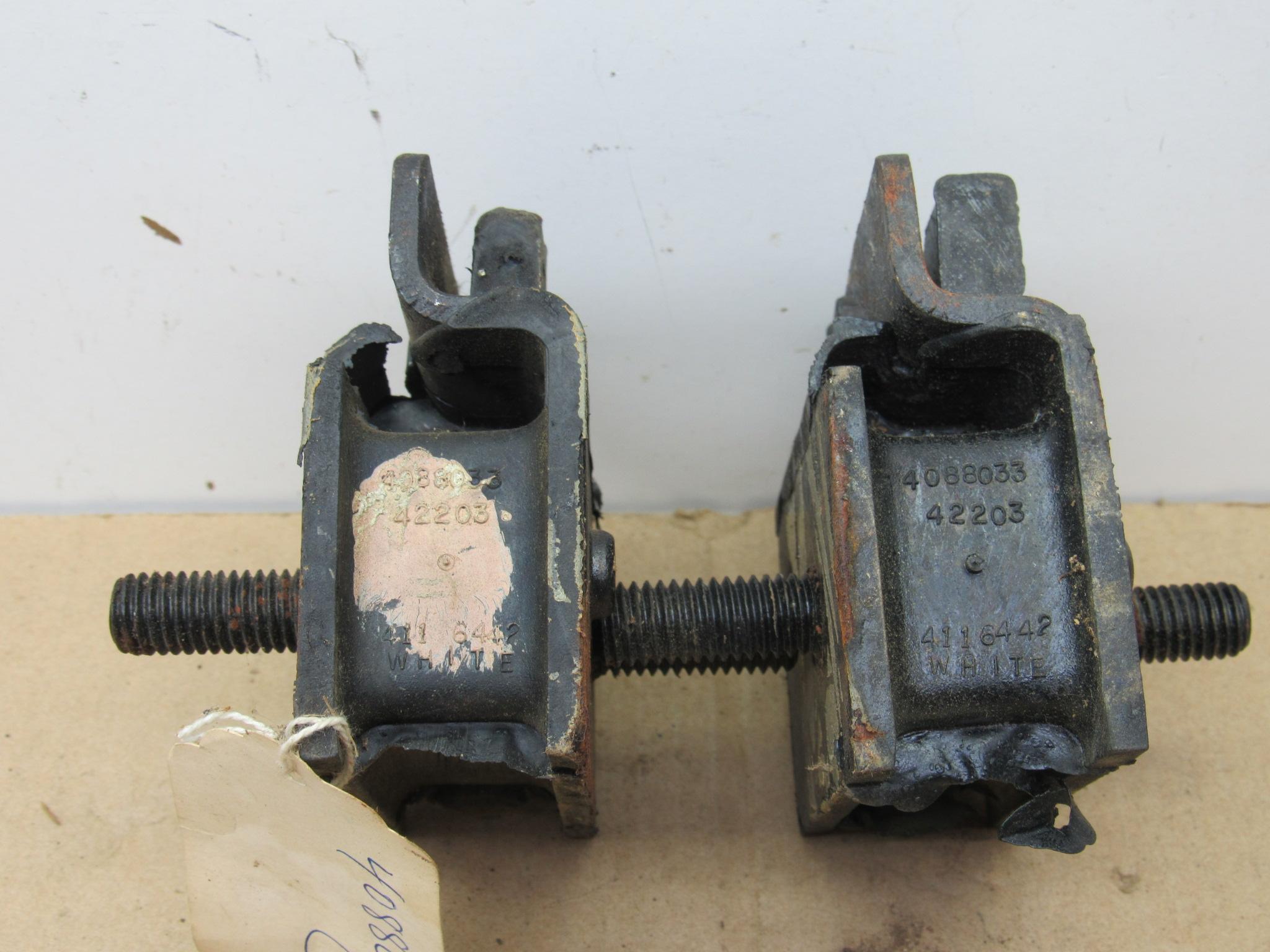 Engine Front Support Insulator# 4088033 - Pair - Dodge - Plymouth Truck - Van - 1979-90 - NOS - SHIPS FREE TO LOWER 48 - Image 2