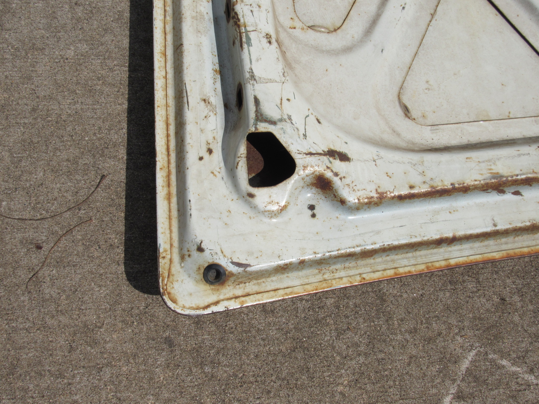 Deck Lid# 2769292 - Dodge Coronet - 1967 - USED - Image 16