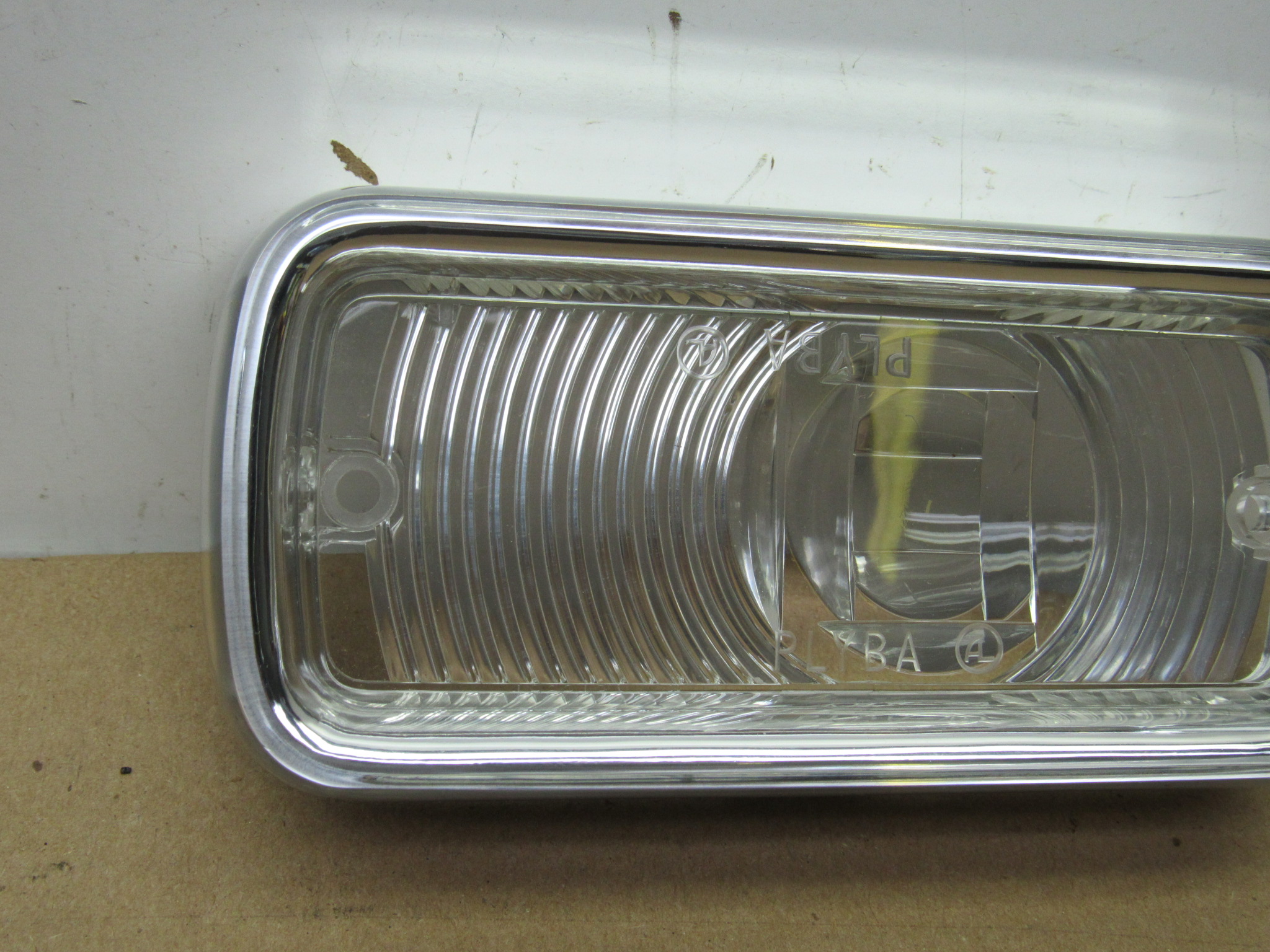 Parking Lamp Lens# 1595187 - Plymouth 6 & 8 - 1955 - NOS - SHIPS FREE ...