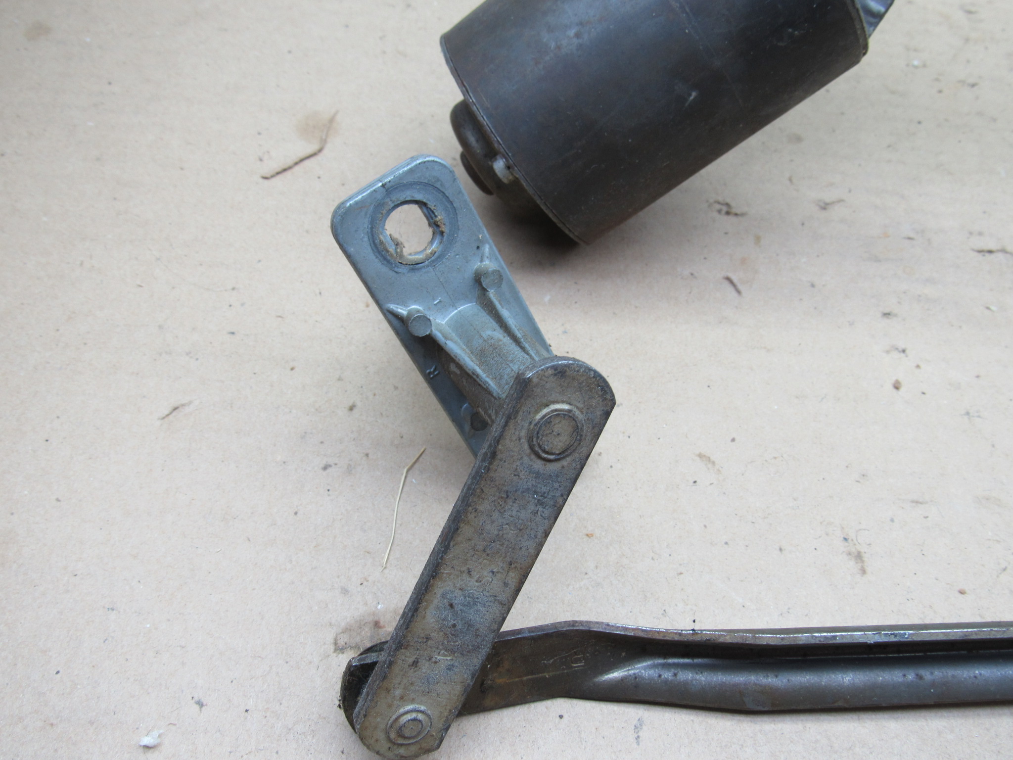 Wiper Motor Pkg# 2525269 - Date 50-5 - Variable Speed - Presto-Lite - A - Body - 1964-66 - USED - SHIPS FREE TO LOWER 48 - Image 2