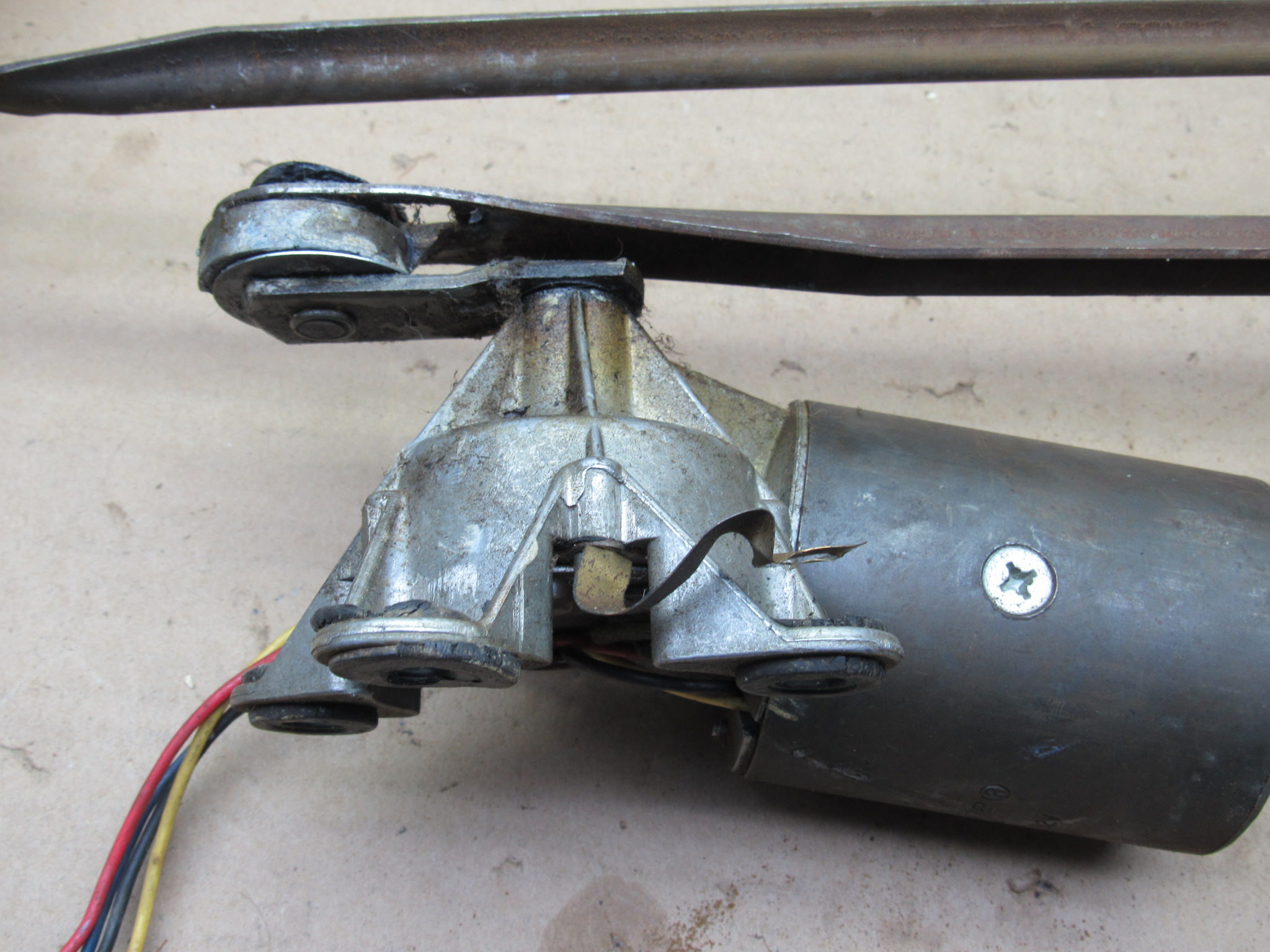 Wiper Motor Pkg# 2525269 - Date 50-5 - Variable Speed - Presto-Lite - A - Body - 1964-66 - USED - SHIPS FREE TO LOWER 48 - Image 8