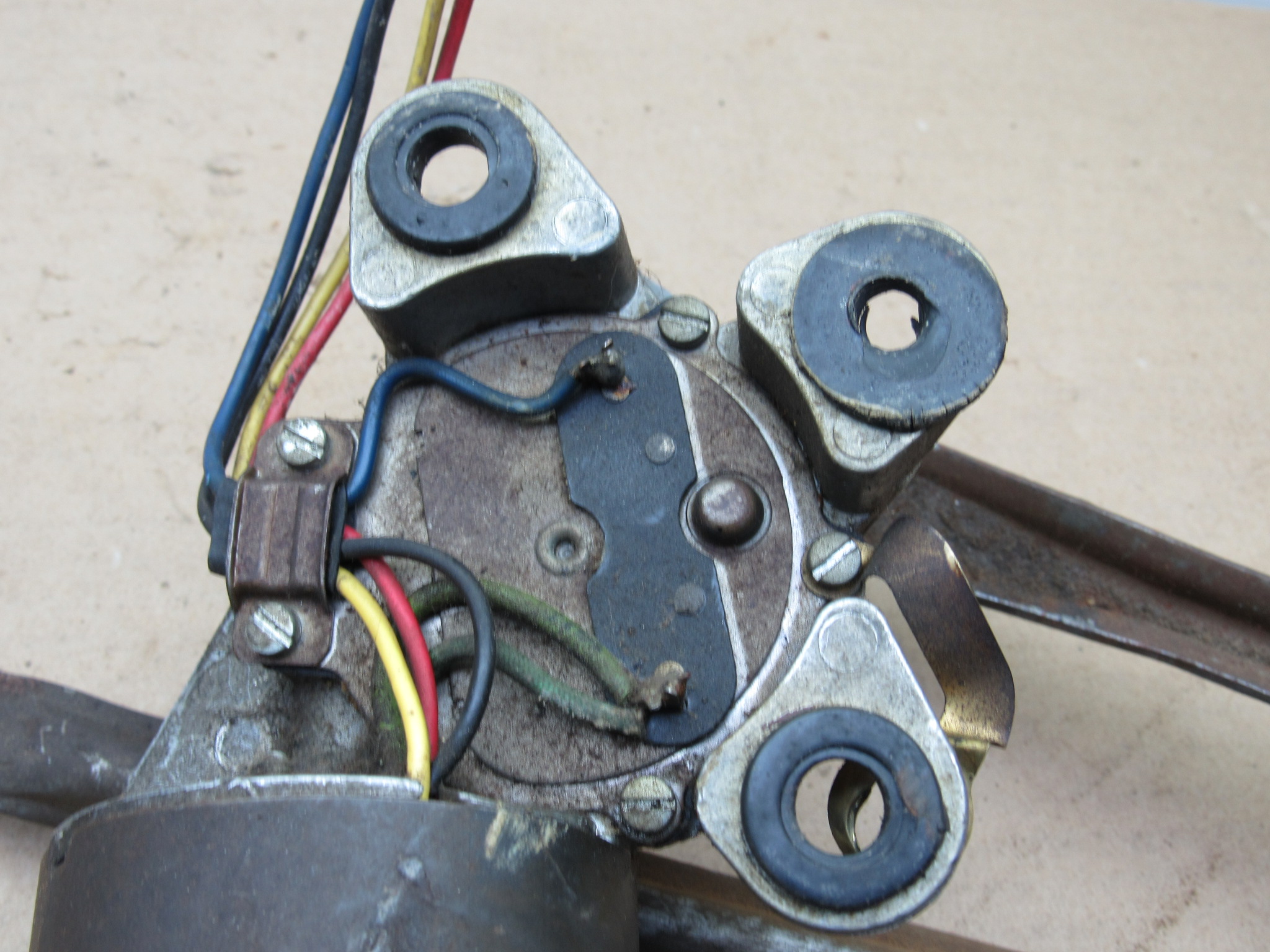 Wiper Motor Pkg# 2525269 - Date 50-5 - Variable Speed - Presto-Lite - A - Body - 1964-66 - USED - SHIPS FREE TO LOWER 48 - Image 10
