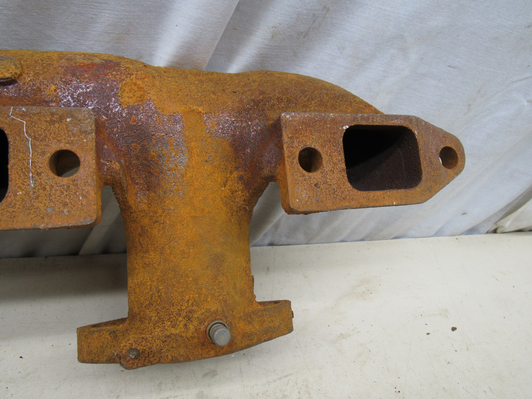 Exhaust Manifold Casting# 2205535 - Date 7-15-65 - RH - Big Block - V8 - B - C - Body - 1961-66 - USED - SHIPS FREE TO LOWER 48 - Image 5