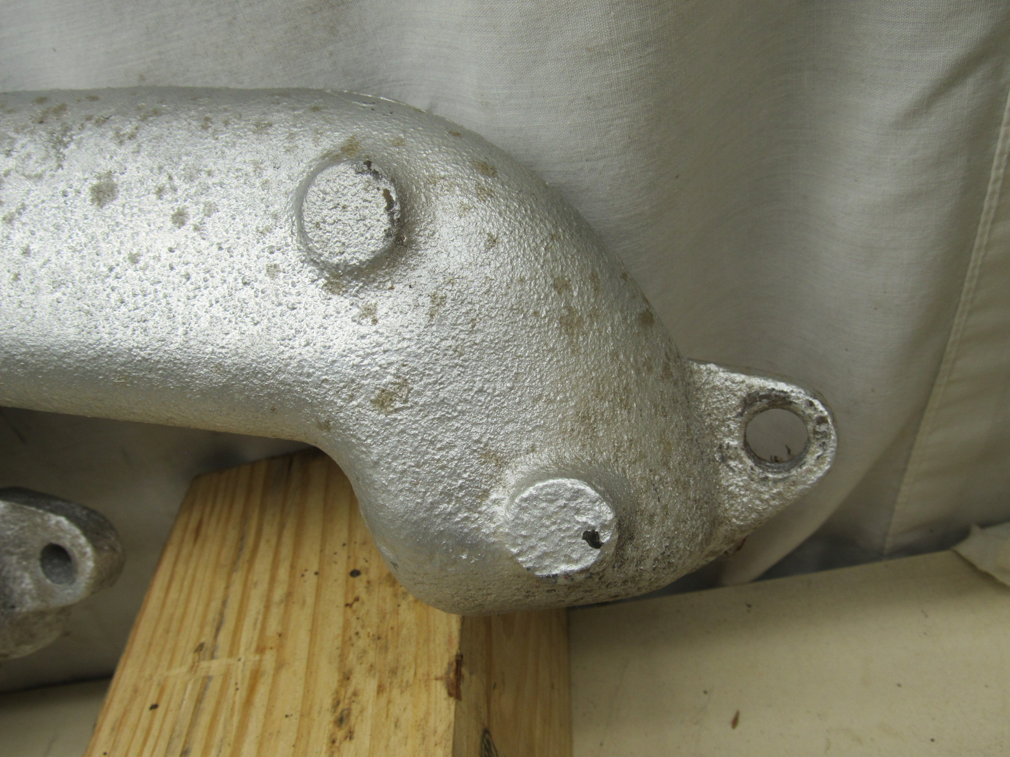 Exhaust Manifold - Casting# 2806900 - RH - (8-28-7) - Date - 383-440 HP - B - C - Body - 1967-69 - USED - SHIPS FREE TO LOWER 48 - Image 7