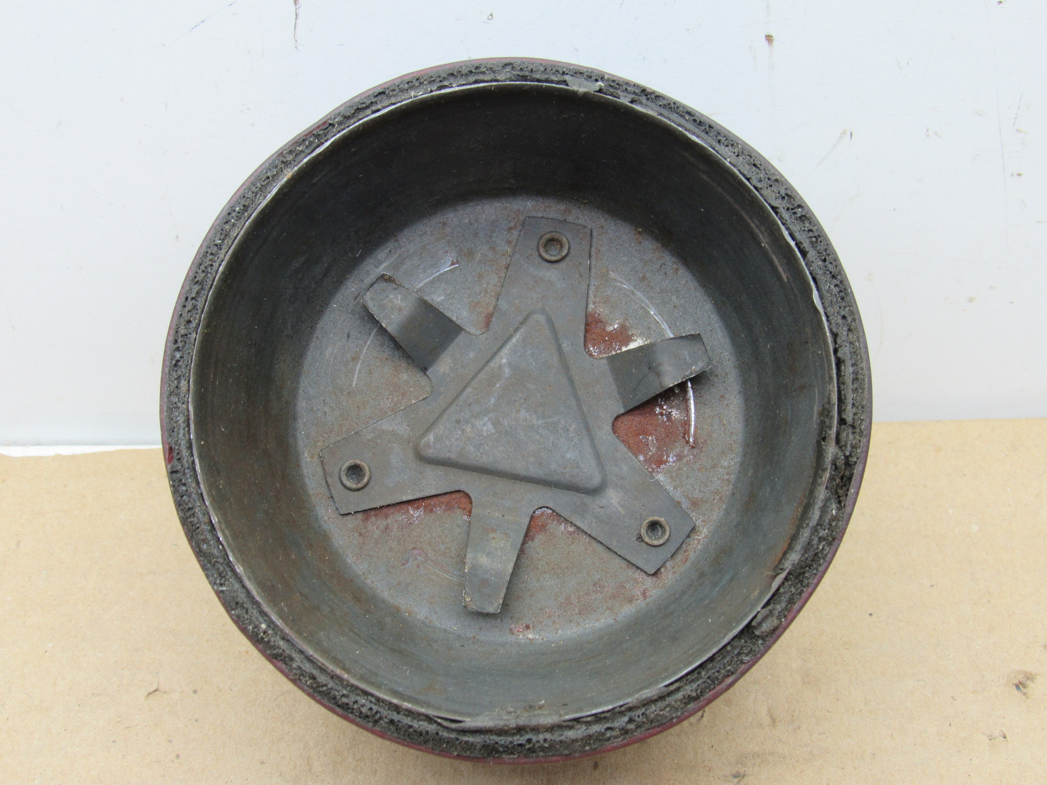 Steering Wheel Horn Pad W/Ornament# 2950846 / 4071 ER8 - Dark Red - 'Cuda - 1969 - USED - SHIPS FREE TO LOWER 48 - Image 3