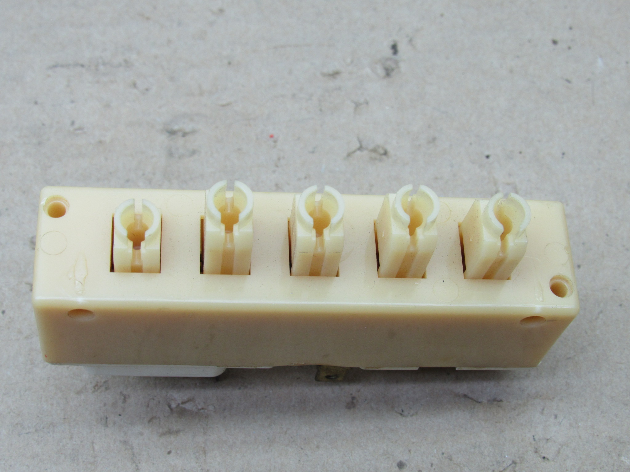 A/C and Heater Vacuum Control Switch# 2587564 - B - C - Body - 1965-68 - NOS - SHIPS FREE TO LOWER 48 - Image 5