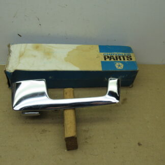 Outside Door Handle# 2167408 - RH - B - Body - 1962-65 - NOS - SHIPS FREE TO LOWER 48