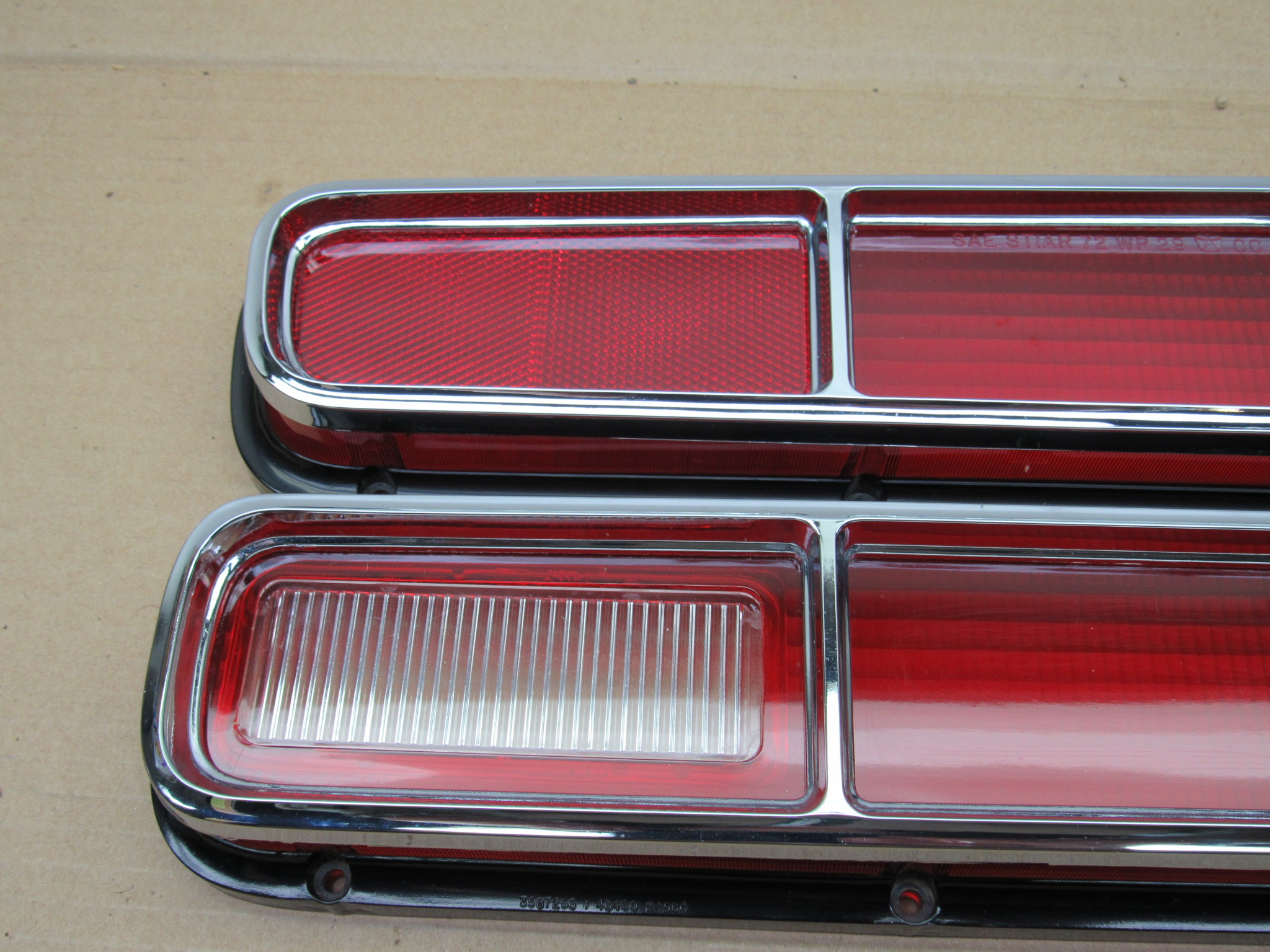 Tail Lamp Lens and Gasket Pkg# 3620798 / 3620799 - Pair - Dodge Charger SE - 1972 - NOS - SHIPS FREE TO LOWER 48 - Image 2