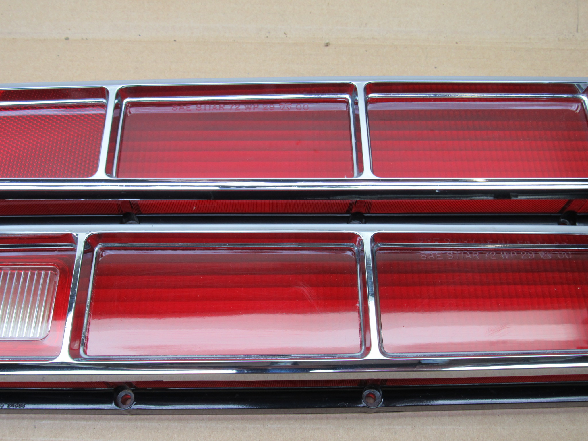 Tail Lamp Lens and Gasket Pkg# 3620798 / 3620799 - Pair - Dodge Charger SE - 1972 - NOS - SHIPS FREE TO LOWER 48 - Image 22