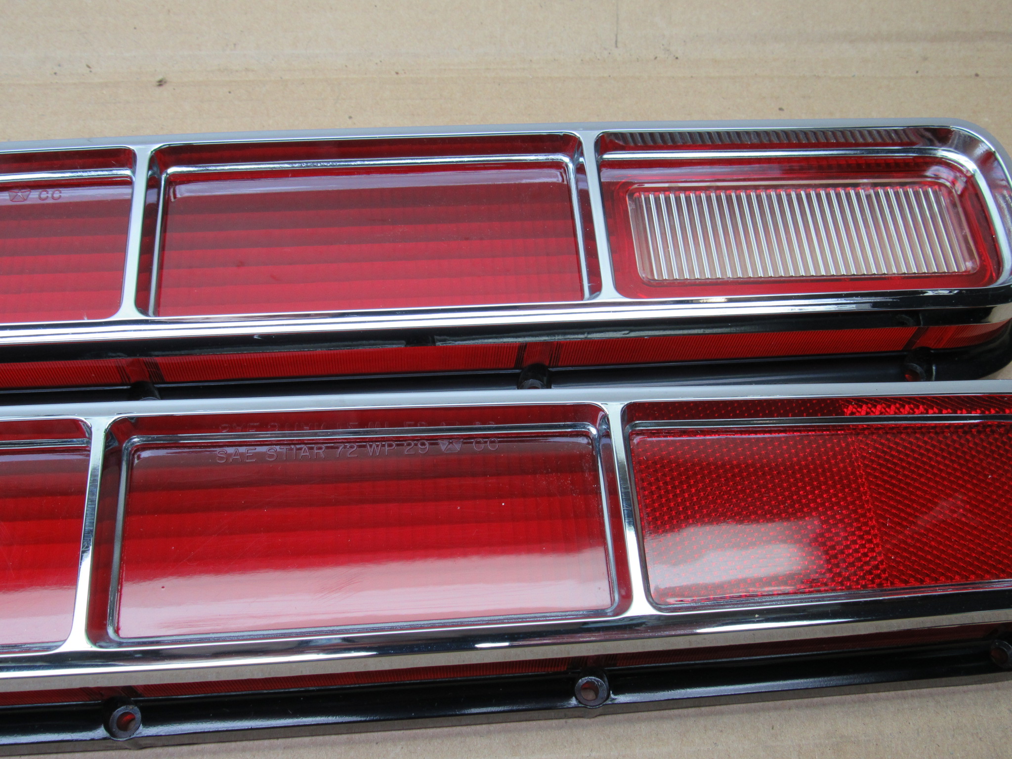 Tail Lamp Lens and Gasket Pkg# 3620798 / 3620799 - Pair - Dodge Charger SE - 1972 - NOS - SHIPS FREE TO LOWER 48 - Image 21
