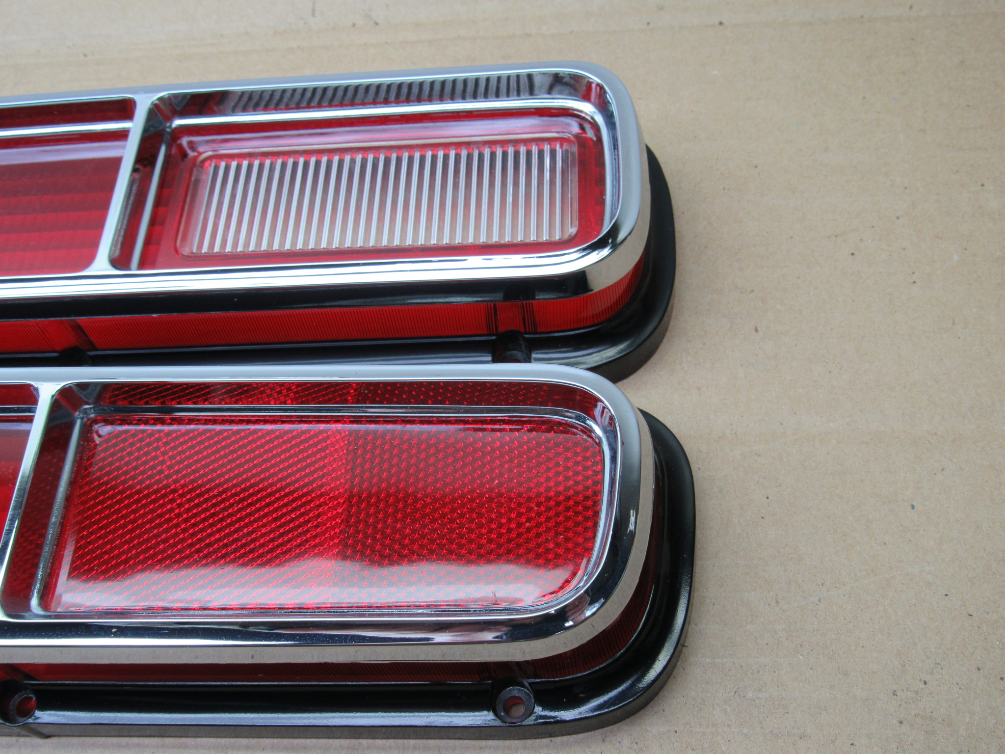 Tail Lamp Lens and Gasket Pkg# 3620798 / 3620799 - Pair - Dodge Charger SE - 1972 - NOS - SHIPS FREE TO LOWER 48 - Image 20