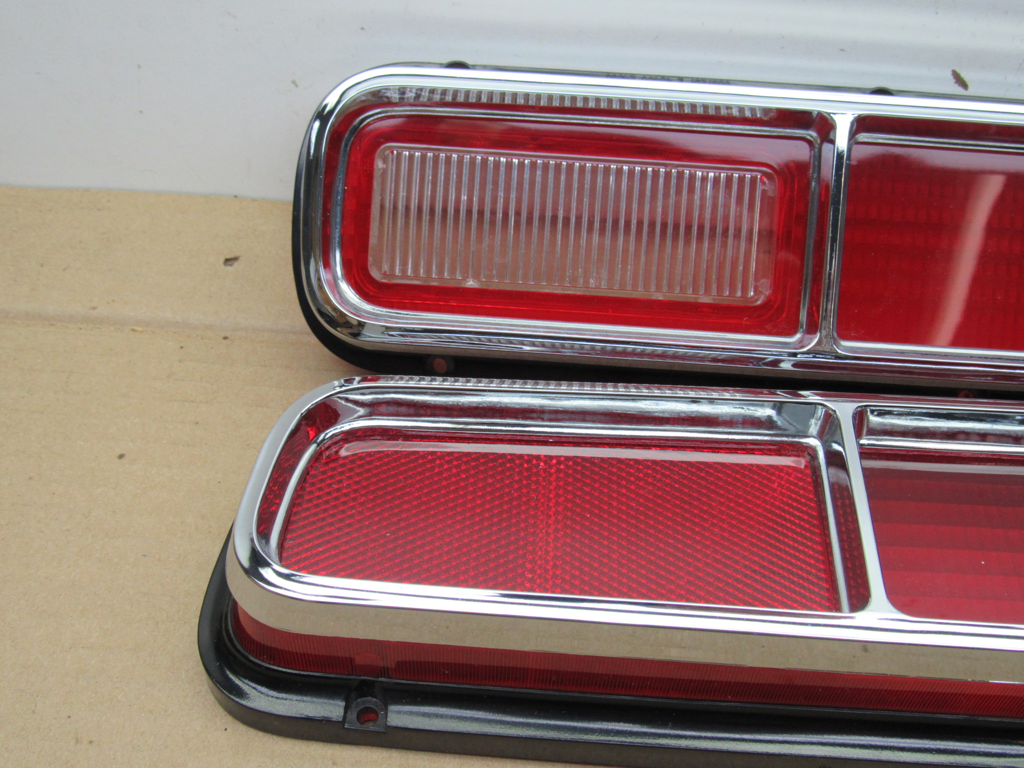 Tail Lamp Lens and Gasket Pkg# 3620798 / 3620799 - Pair - Dodge Charger SE - 1972 - NOS - SHIPS FREE TO LOWER 48 - Image 19