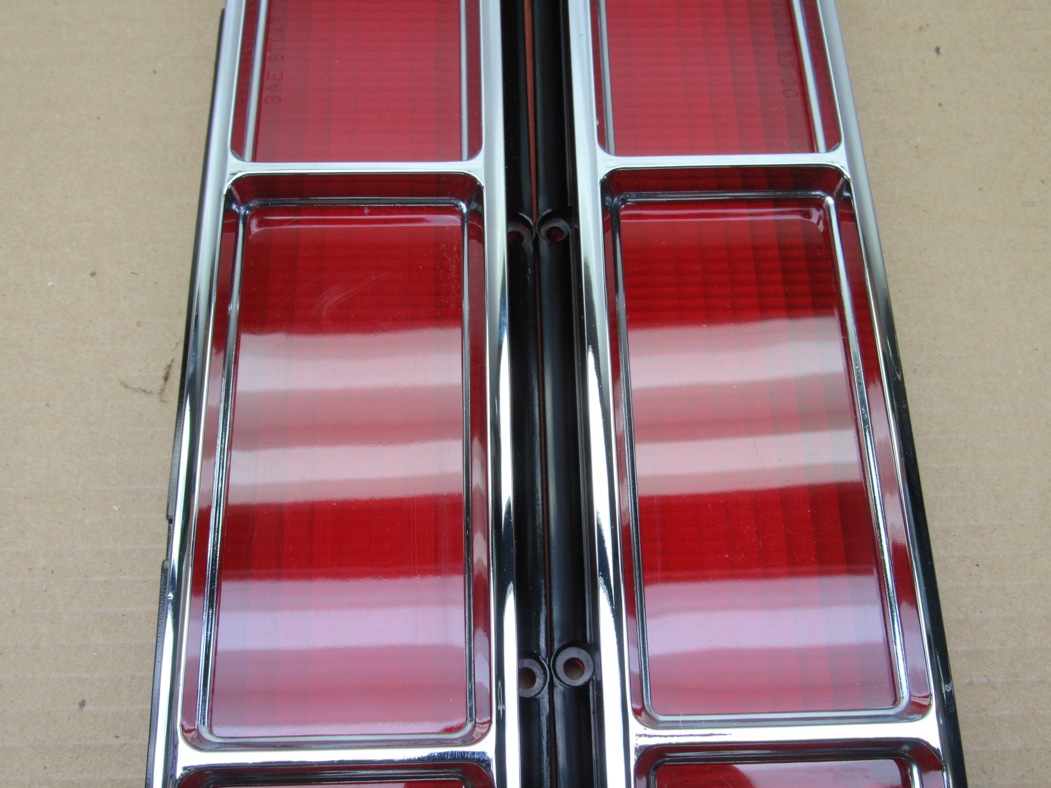 Tail Lamp Lens and Gasket Pkg# 3620798 / 3620799 - Pair - Dodge Charger SE - 1972 - NOS - SHIPS FREE TO LOWER 48 - Image 15