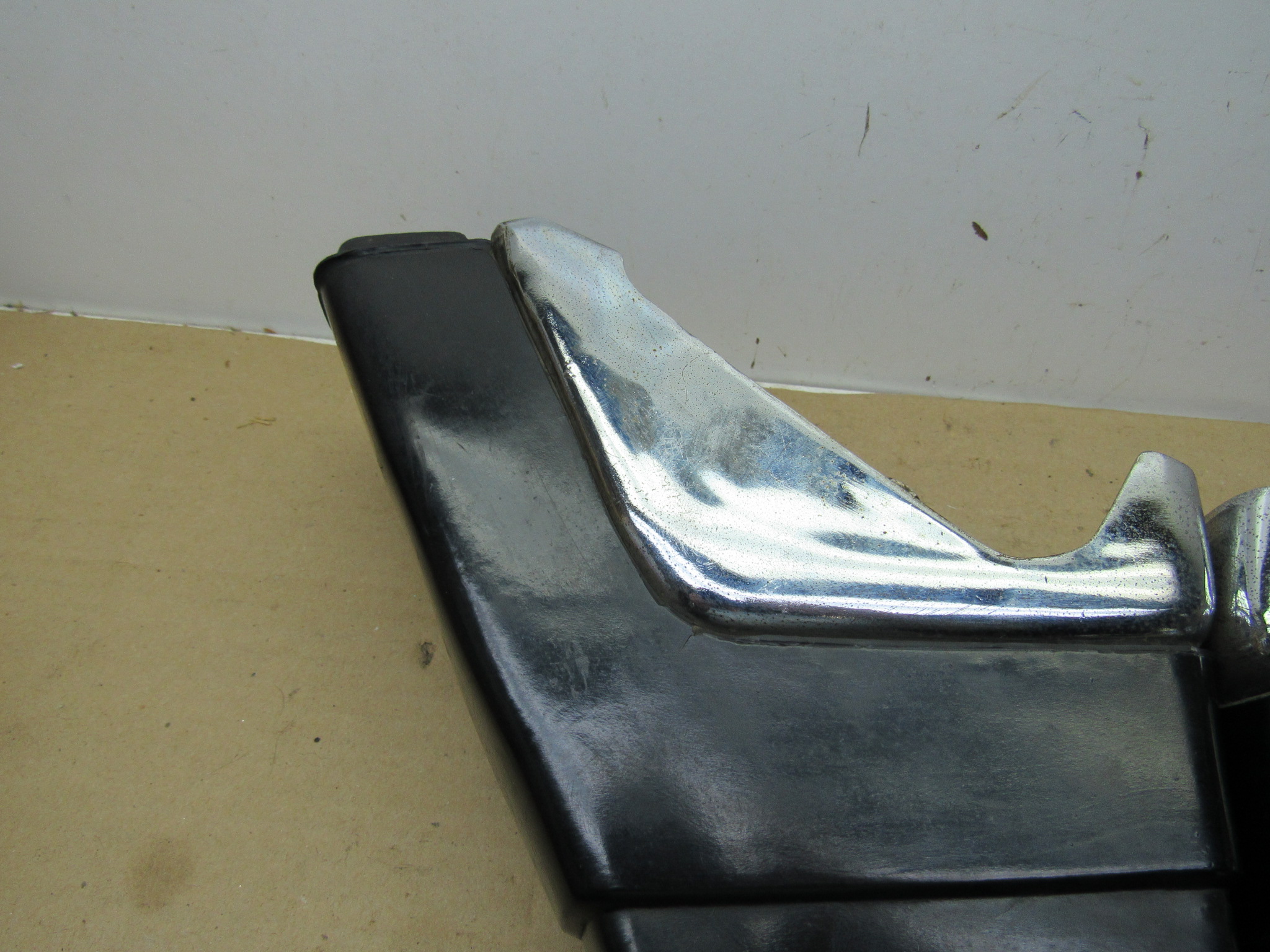 Rear Bumper Guard / Cushion Pkg 3686520-1 / 3754212-3 / 3686590-1 - Dodge Challenger - 1974 - USED - SHIPS FREE TO LOWER 48 - Image 17