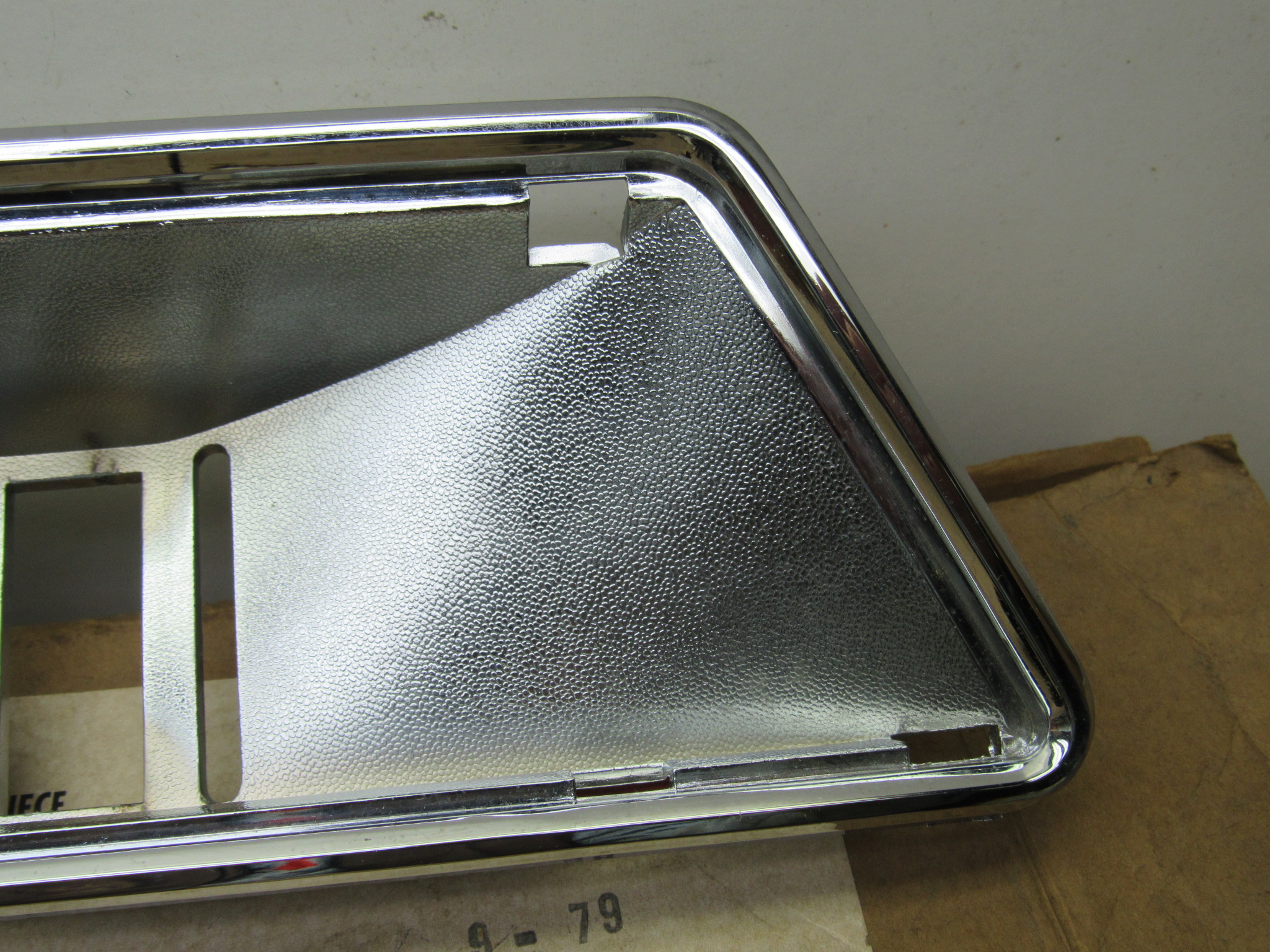 Front Door Armrest Bezel Assy# 4011227 - LH - Chrysler New Yorker - 1979-81 - NOS - SHIPS FREE TO LOWER 48 - Image 6