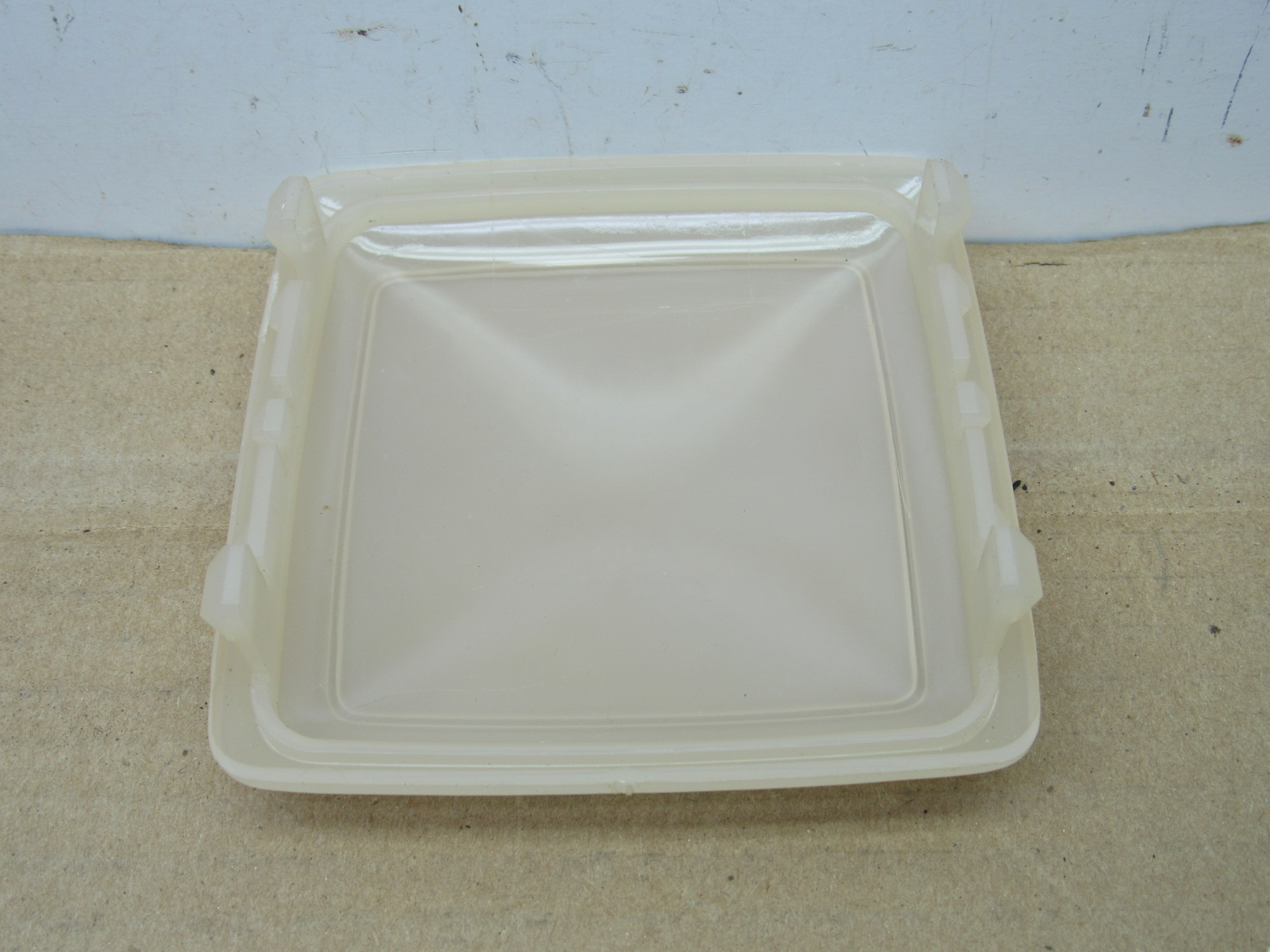 Dome Lamp Lens# 3488936 - Dodge - Plymouth - Chrysler - Passenger Car - 1976-93 - Dodge Truck - Club Cab - 1979-87 - NOS - SHIPS FREE TO LOWER 48 - Image 4
