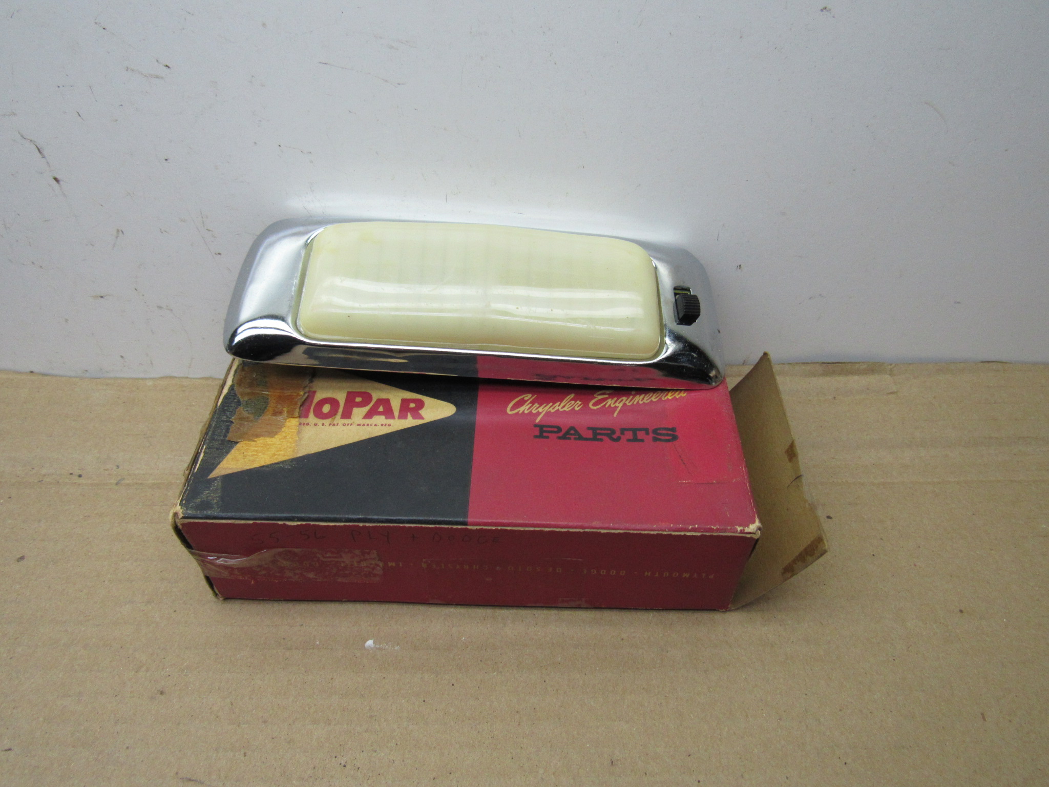 Courtesy Lamp Assy# 1579659 - LH - Dodge - Plymouth - 1955-56 - NOS - SHIPS FREE TO LOWER 48