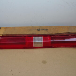 Tail Lamp Lens# 3514362 - RH - Damaged - Plymouth Fury III - 1971 - NOS - SHIPS FREE TO LOWER 48
