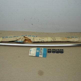 Outside Windshield Moulding Pkg# 2584106 - RH - C - Body - 2 & 4 Door - Hardtop - 1965-66 - NOS - SHIPS FREE TO LOWER 48