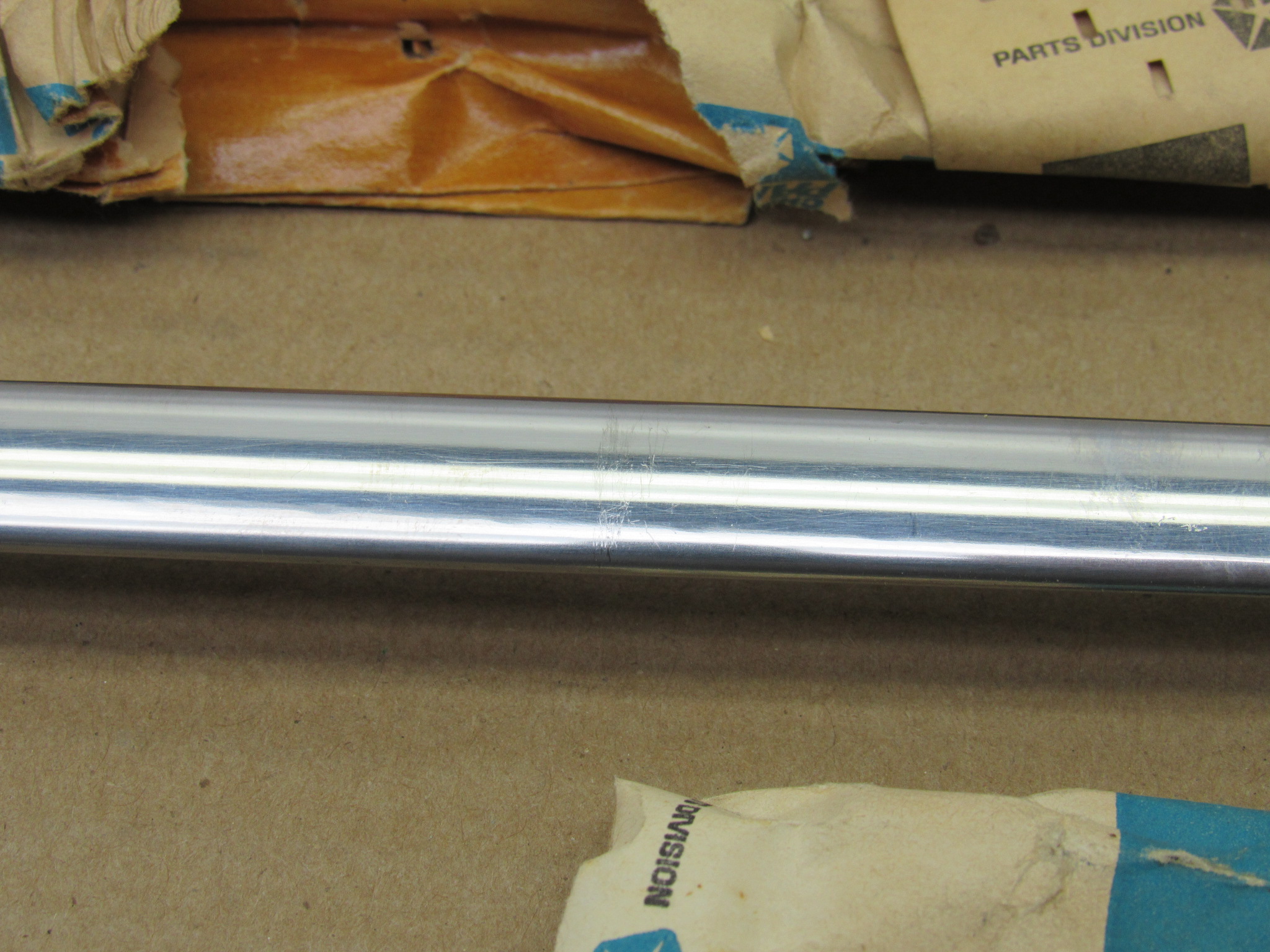 Outside Windshield Moulding Pkg# 2584106 - RH - C - Body - 2 & 4 Door - Hardtop - 1965-66 - NOS - SHIPS FREE TO LOWER 48 - Image 5